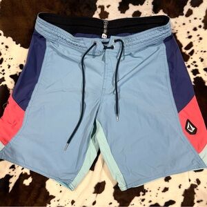 Volcom Boardshorts 31"